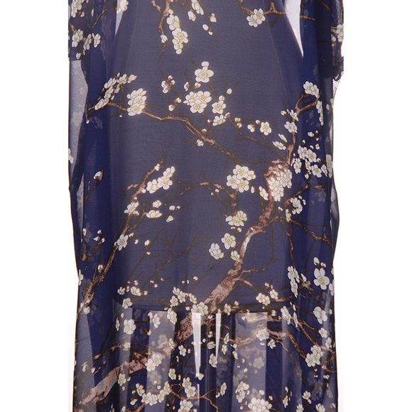 Code22 Elegant Blooming Tree Print Beach Cover Up - Picture 4 of 4